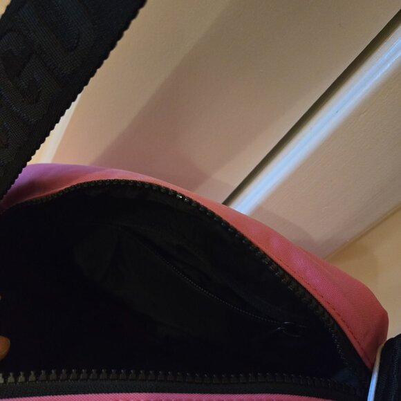 BAGGU Camera Crossbody Adjustable Bag - Azalea Pink - Picture 5 of 5